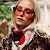 CB White Cat Eye Солнцезащитные очки для женщин Дизайнерский розовый рамка в стиле стиля Y2K Brown Lines UV400 Стакан маленький ретро -винтажный красный треугольник Cavallo Bianco оптом
