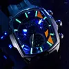 Montres-bracelets Reef Tiger Barrel en forme de hommes Sport Montre Grand Cadran Tourbillon Automatique Mécanique Étanche Calendrier Lumineux