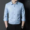 Chemises habillées pour hommes Chemise à manches longues extensible Couleur unie Sans repassage Business Casual Mode Vêtements de travail Coréen Slim Fit Formel WearShirt