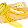Fruktgrönsaksverktyg Plastisk bananskivare grönsaker Cutter Sallad Maker Practical Chopper Cooking Knife Kitchen Gadget Creative Drop Otiyv