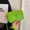 Styl plecaka Popularny mały kwadrat dla kobiet w 2024 Nowy łańcuch jednoprzepuszony torby z kamerą