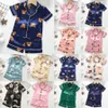 Pyjamas pour enfants Ensembles bébé enfant en bas âge vêtements de nuit de dessin animé enfants été à manches courtes shorts garçons filles jeunes vêtements de loisirs vêtements de maison vêtements pour enfants y9V1 #