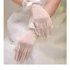 Xianmei Ny brudbröllop Dr Lace Gloves Wedding Open Finger Gloves White Spets Medium Längd Slim Wedding Gloves Simple T26L#