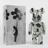 Yenilik Ürünleri Bearbrick Banksy Balon Kız Yapı Taşı Bear 400% 28cm Moda Bebek Şiddet Ayı Bebek Sevgililer Günü Dekoratif Hediye2403