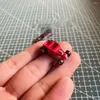 Dekorativa figurer 1st Super Mini Alloy Retro Car Small Racing Simulation Model Ornament Home Decor Crafts Knickknacks Miniatures