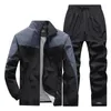 Tute da uomo Abbigliamento sportivo Tuta Moda Tuta da uomo Casual Set attivo Primavera Autunno Abbigliamento da corsa 2 pezzi Giacca Pantaloni Taglia asiatica