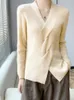 نساء أزياء أنثى ربيع الخريف 100 ٪ نقي Merino Wool Twisted v-neck pullover cashmere سترة جوفاء خارج الملابس أعلى 240326