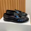 Chaussures décontractées printemps et automne bout rond en cuir véritable plat pour femmes simple talon bas plissé concis petit 2024