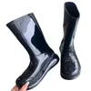 Rainboots Kvinnors lyxiga regnbotar Foam Letter Platform Shoes Luxury Brand Knee Boots New Fashion Waterproof Half Boots Glossy Solid Color Chunky Heel Shoes