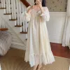 Vêtements de nuit pour femmes princesse victorienne en dentelle en dentelle de nuit français y v-cou long nuisette femme printemps été sleeves de nuit de nuit