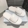 zomer slippers luxe ontwerper zonnig strand sandaal kussen zwembad glijbanen vintage schoenen heren dames mode zachte platte schoenen koppels cadeau muilezel 35-46