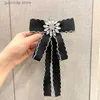 Bow Ties New Womens Luxury Rhinestone Bow Tie British Academy Style Uniform Shirt Sweater Collar Accessories Fashion Jewelry Gifts Y240329