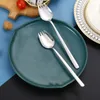 Cucchiai 5 pezzi Spork Spork One Tagliatelle istantanee da dessert in acciaio inossidabile Doppio set da tavolo da pranzo creativo con manico lungo per patio