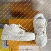 Explosion new Women's RUNWAY Trainer Maxi Sneaker 1ACNY1 Cuir de veau blanc Lacets techniques stoppeur emblématique avant-gardiste Signatures de la maison basket-ball vintage
