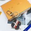 Designer Keychain for Women Gold Suower Keychains Matching Car Pendant Keyring Fashion Brand Letters Key Chain Personalized Creative with Box -7