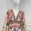 Casual Jurken Zijde 2024 Lente Zomer Roze Bloemenprint Diepe V-hals Lantaarnmouwen Hoge Taille Hofstijl Diamanten Geperste Midi-jurk