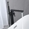 Robinets de cuisine Wowkk robinet de baignoire autoportant, remplissage de baignoire, montage au sol noir, poignée unique en laiton, salle de bains avec douchette à main
