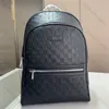 Nova bolsa de designer de alta qualidade Mochila masculina e feminina moda bolsa com aba logotipo de flor antiga alça de ombro ajustável fecho magnético couro mochila escolar de grande capacidade