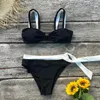 Kvinnors badkläder baddräkt thong kvinnlig badbrasilianska kvinnor biquini kostym sexig upp bikinis push mujer solid 2024 botten bikini set