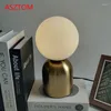 Tischlampen Nordic Glaskugel Design Messing Lampe Kreative Schlafzimmer Nachttischlampe Schwarz Einfache Wohnzimmer Studie Dekor Hause Schreibtisch