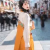 nouveau style tibétain femmes robe jaune vêtements voyage shoot ethnique prairie photo z4fw #