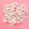 Dekorativa blommor 50 datorer DIY -simulering Daisy Pure Color Tyg White Craft Props smycken Tillbehör - 45 cm diameter