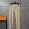 Pantalones 100% algodón para hombre Negocio de pantalones de diseño de piernas rectas