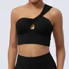 Yoga Outfit Sexy Une Épaule Sport Soutien-Gorge Femmes Gym Irrégulière Stretch Sous-Vêtements D'entraînement Avec Coussinets Solide Séchage Rapide Sportif Débardeurs