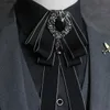 Bow Ties Mens Bow Tie British Korean Business Bankiet Sukienka Koszulka Fllar Fashion Akcesoria Prezent Mężczyźni Wedding Rhinestone Bow-tie Y240329