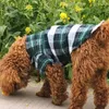 Vêtements pour chiens Summer Treillis Print Shirt Pet Combinaison simple pour la marche en plein air