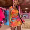 Casual Jurken Sexy Tie Dye Vrouwen Bodycon Jurk Een Schouder Bandage Fashion Party Mini Mouwloos 2024 Skinny Print