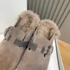 Scarpe casual B/C Ciabatte da donna di alta qualità Pantofole invernali Tenere al caldo Fodera in pile Decorazione con cinturino con fibbia in pelle scamosciata di mucca