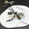 Pins Broches Nieuw Design Mode Dragonfly Broche Eenvoudige en Elegante Dameskleding Accessoires Groothandel Gratis Verzending Y240329