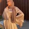 Muslimska kvinnor LG Sleeve Hijab Dr Soft Satin Dubai Abaya Islam Kaftan Summer Prayer LG Robe Islamic Fi Clothing 54G8#