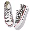 HBP Non-Brand Wenzhou Wholesale Shoes Stock Leopard Canvas Shoes Classic Low Top Mens Canvas Trendy Shoes For Women