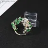 Pins Broches Mode coréenne émail gardénia fleur broches pour femmes de luxe concepteur personnalité charme perle broche broches bijoux en gros Y240329