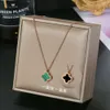 Ny klassisk Van Clover Necklace Korean Simple Titanium Necklace Ladies 18K Rose Gold Clover Shell Pendant Ins Trendy CollarBone Chain