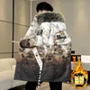 Versma Korean Streetwear Hooded Graffiti Print LG Parka Men American Hip Hop Winter Fleece特大ファーカラーパーカー769p＃