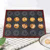 Bakningsverktyg Silikon Macaron Mat för bakpannor Macaroon Pastry Cookie Making Professional Grade Nonstick Perforated