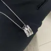 Designer Bulgaarse sieraden Hoge versie Baojia Snake Bone ketting Volledige diamant Spirit Snake hanger Halve diamant Slangvormig titanium staal verguld Vgold Kleine staaf