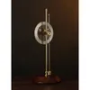 Horloges de table Laiton Invisible Power Air Clock Bois massif Silencieux Mécanique Vintage Montre de luxe Accessoires de décoration