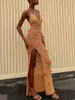 Casual klänningar kvinnors eleganta ärmlösa virkningstickade maxiklänning med höga split- och spaghettiband - Styliskt mode för alla tillfällen