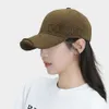 Chapeau de sport 24ss Trous polyvalents, casquette de randonnée, casquette de baseball, autocollants de lettres, chapeaux de baseball pour femmes, haut rigide décontracté, visage révélateur et chapeau tendance