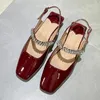 Chaussures décontractées grande taille femmes Baotou sandales 2024 été talon épais strass un mot boucle petite
