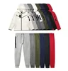 Tracce maschili da uomo personalizzare da uomo due pezzi Set designer New Casual Spring e Autunno Sports Sports Suit Boutique a due pezzi Boutique