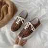 Scarpe casual Modello leopardo Tela Donna Addensare Sneakers con suola Donna Appartamenti Mocassini Creepers Stampe animali incrociate Mocassini 2024