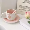 Tasses Soucoupes Creative Kawaii Fleur De Cerisier En Poudre Tasse À Café En Céramique Et Soucoupe Ensemble Thé De L'après-Midi Couleur Sous Glaçure Souvenir De Haute Valeur