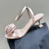 2024 verão nova flor de cetim fino salto alto sandálias femininas marca sexy sandálias vestido formal sapatos pista chinelos mujer