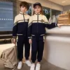 New School Uniform Set pour les élèves de l'école, les vêtements d'école pour enfants, les uniformes de la maternelle, les uniformes des enseignants du printemps et de l'automne x5pk #