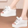 Sapatos de vestido Altura Aumentando Sandálias Mulheres Couro Genuíno Open Toe Plataforma Cunha Salto Alto Mules Slide On Slipper Punk Oxfords Casual